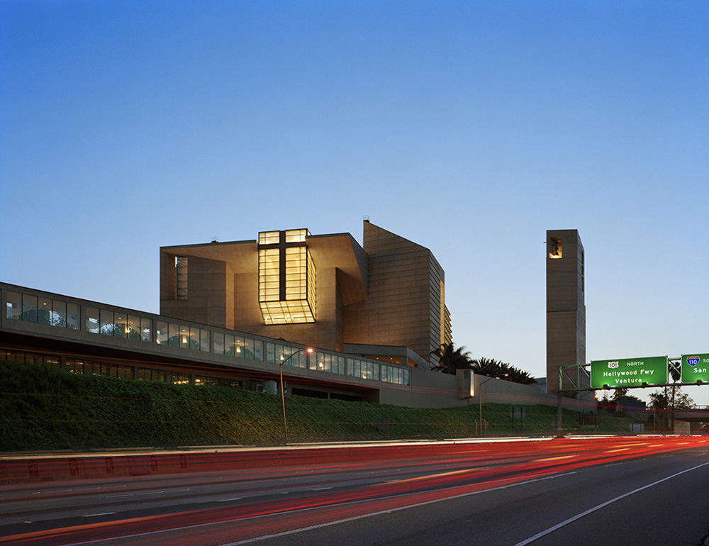 THE CATHEDRAL OF OUR LADY OF THE ANGELS LOS ANGELES, USA 1996-2002